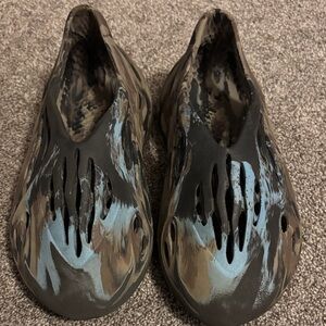 Adidas Yeezy Foam Runner -“MX Cinder”